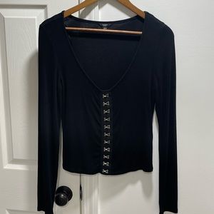 Woman’s Guess Long Sleeved Top
